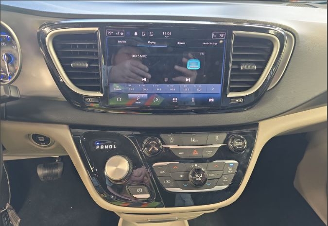 2022 Chrysler Pacifica TOURING L FWD